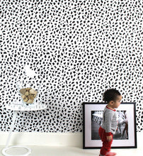 Load image into Gallery viewer, Leopard Print Wallpaper
